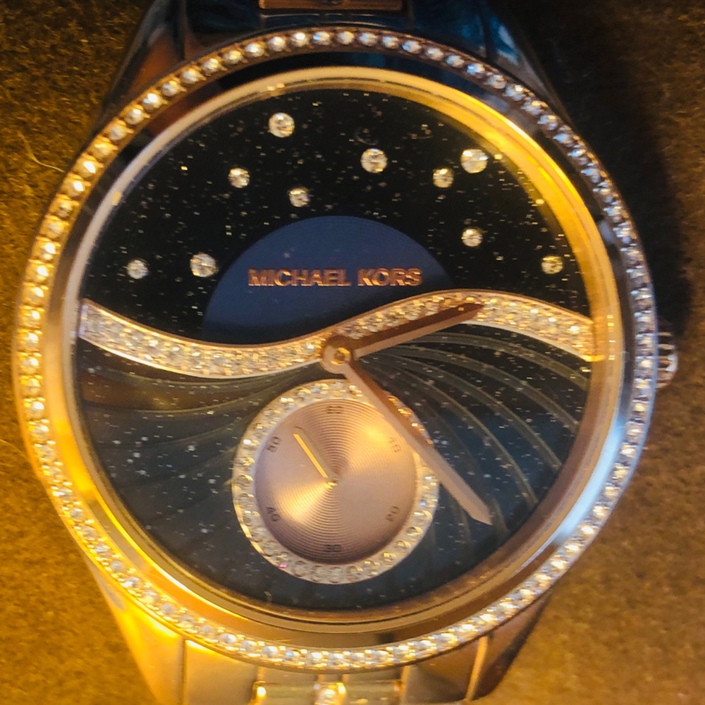 NWOT Michael Kors Lauryn Crystal Quartz Black Dial watch MK-3723